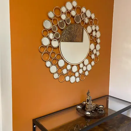 Perfect For 2 - 8 Min 2 Downtown *